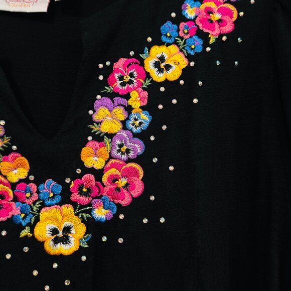 Quacker Factory by Jeanne Bice Size XL Top Black Embellished Embroidered Stretch - Picture 9 of 13
